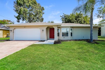 1411 SE 17th Ter Cape Coral, FL 33990